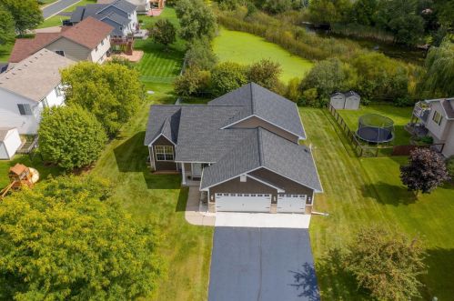 7954 Henry Ln, Lino Lakes, MN 55014-2461
