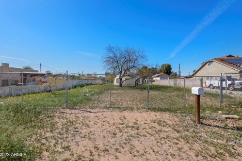 1228 28th Pl, Phoenix AZ  85008-4702 exterior