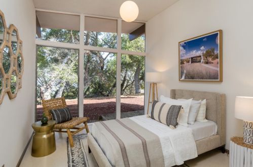 25209 Ln Loma Dr, Los Altos CA 94022-4540 exterior