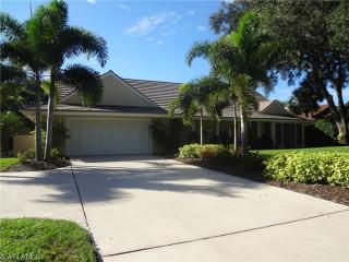 802 Buttonbush Ln, Naples, FL 34108-3427