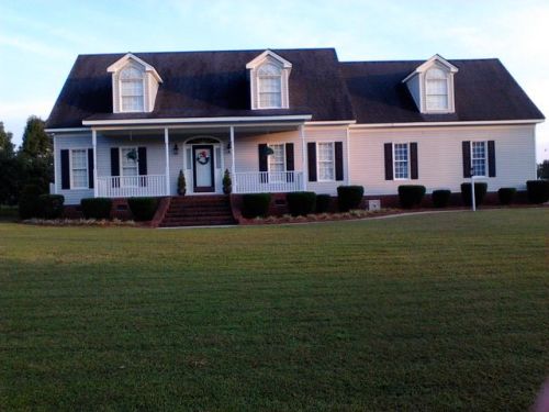 4242 Georgetown Dr, Wilson, NC 27896-9505