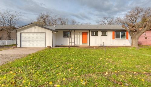 2082 Tehama Ave, Oroville, CA 95965-3034