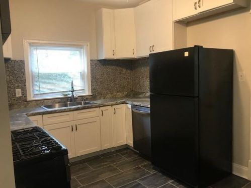 4499 Eastern Ave, Cincinnati, OH 45226-1803