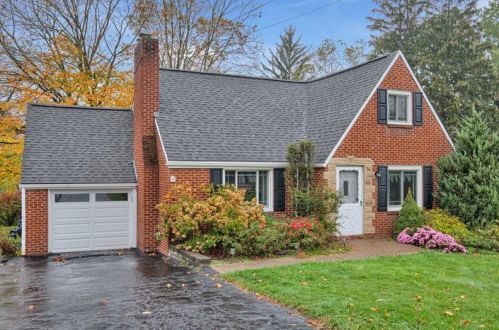547 Mcmurray Rd, Canonsburg, PA 15317-3143