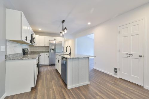 10337 Paddys Run Rd, New Haven OH  45030-9709 exterior