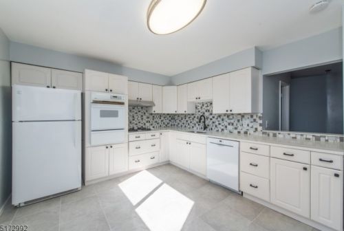 151 Allentown Rd, Parsippany NJ  07054-3173 exterior