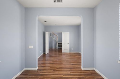 4237 Ivory Ln, Turlock CA  95382-7430 exterior
