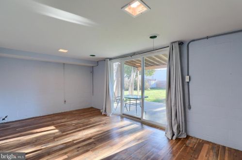 829 Fountain Ave, Lancaster, PA 17601-4532