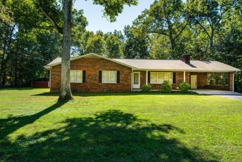 287 Camelia Dr, Crossville, TN 38555-8726