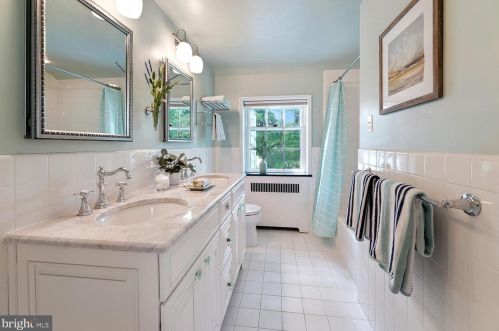 101 Marple Rd, Haverford PA  19041-1027 exterior