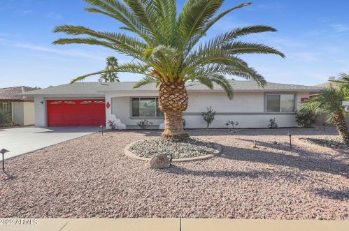 19414 Willow Creek Cir, Sun City, AZ 85373-1232