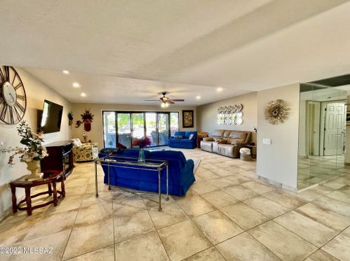 3841 Placita De La Moneda, Green Valley AZ  85622-5062 exterior