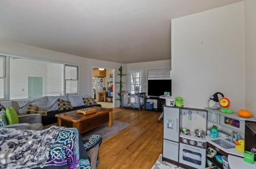 1609 Stetson Ave, Modesto CA  95350-4024 exterior