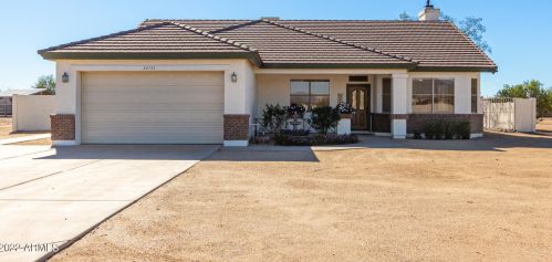 36735 11th Ave, Phoenix AZ  85086-9579 exterior