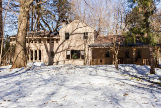 53 Broad St, Kinderhook, NY 12106-1700