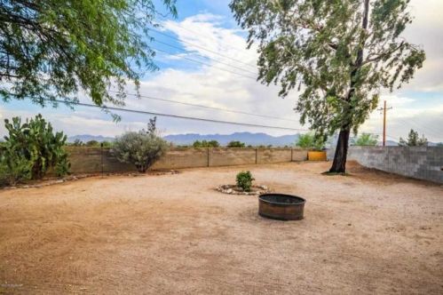 6431 Lena Pl, Tucson, AZ 85741-3071