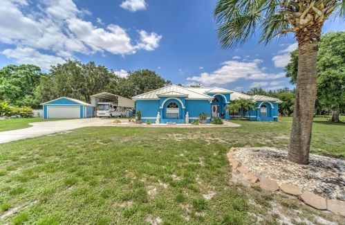 2511 Lightfoot Rd, Wimauma, FL 33598-7711