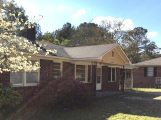 1225 Decatur St, Cayce-West Columbia SC  29033-1803 exterior