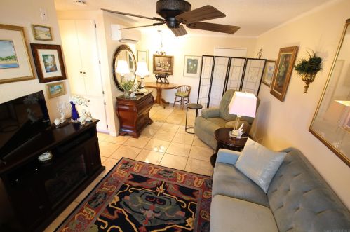 6330 Genesee Ave, San Diego, CA 92122-3446