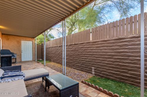 456 Calle Lindero, Tucson AZ  85704-3918 exterior