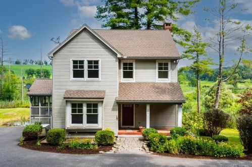 289 Low Rd, West Woods, CT 06069-2066