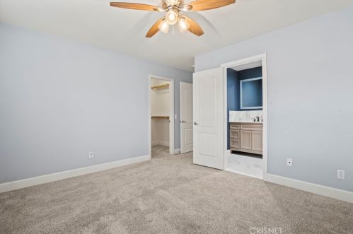 27836 Mariposa Ln, Santa Clarita CA  91384-4114 exterior