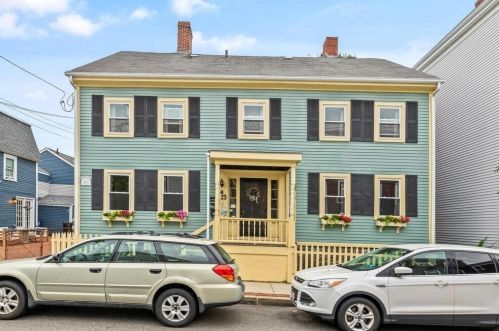 13 Daniels St, Salem, MA 01970-5214