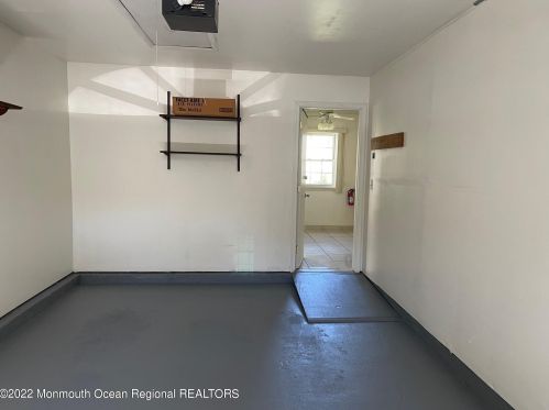 13 Linton Close, East Freehold NJ 07728-3816 exterior