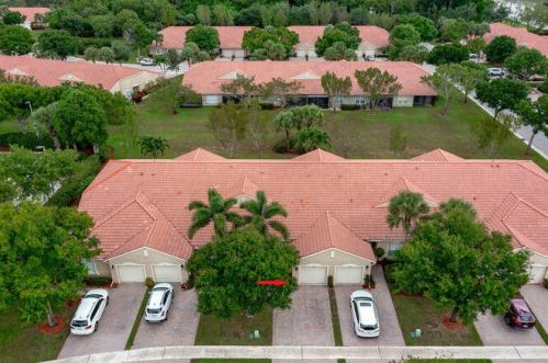 5067 Palazzo Pl, Boynton Beach, FL 33437-2071
