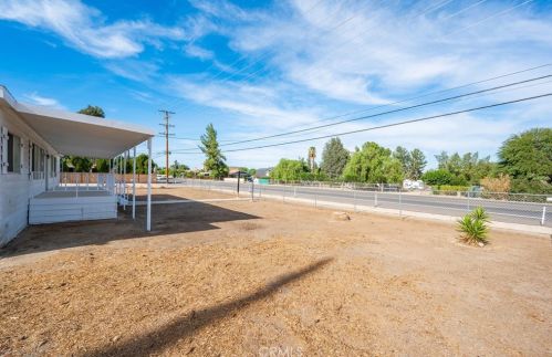 19841 Grand Ave, Lake Elsinore CA  92530-6432 exterior