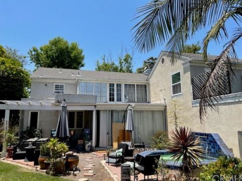 3940 Myrtle Ave, Long Beach CA 90807-2435 exterior