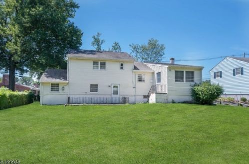 70 Highland Ave, Whippany NJ exterior