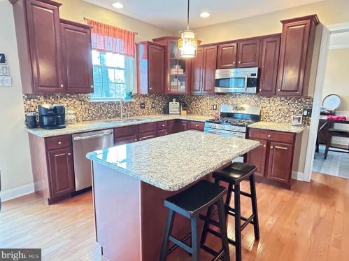 2120 Hudnut Rd, Collegeville PA  19473-2022 exterior