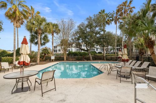 406 Yacht Harbor Ct, Isle Of Palms SC  29451 exterior