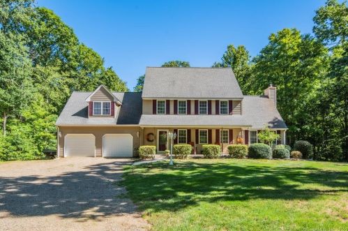 103 Sand Hill Rd, North Windham, CT 06278-2539