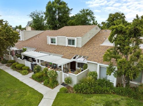 24239 Trevino Dr, Santa Clarita, CA 91355-2836