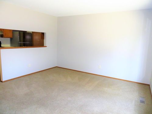 5978 Fernwood St, Saint Paul, MN 55126-8462