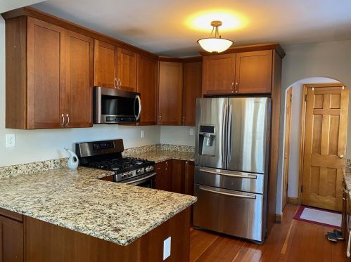 4141 Brunswick Ave, Minneapolis, MN 55416-3132