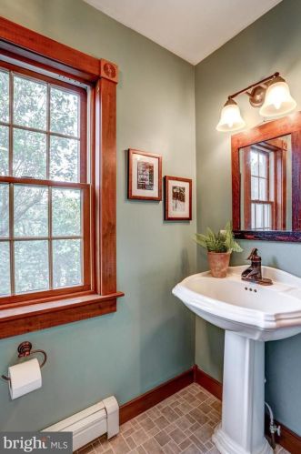 210 Hoernerstown Rd, Hummelstown PA  17036-9503 exterior