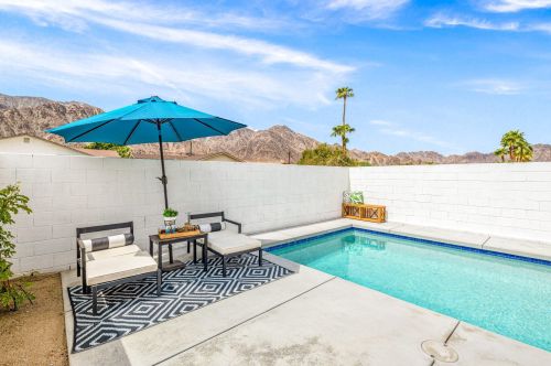 52170 Avenida Ramirez, La Quinta CA  92253-5228 exterior