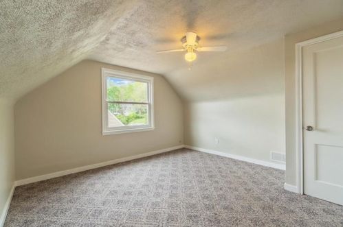 207 Maryland Dr, Glenshaw PA  15116-1723 exterior