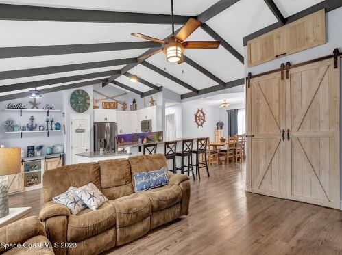 449 Toledo St, Sebastian FL  32958-4373 exterior