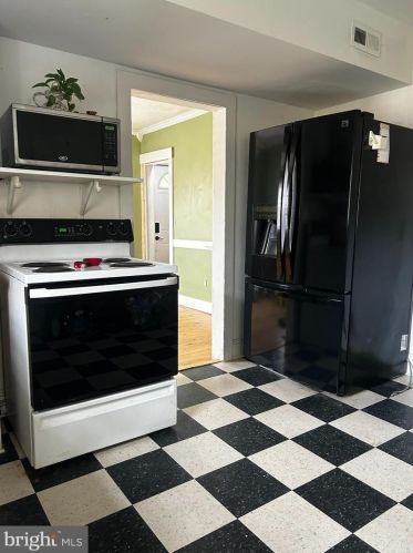 16310 Edwards Rd, Bowling Green VA  22427-2239 exterior