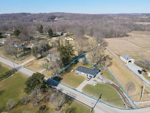4255 Bethel New Wilmington Rd, New Wilmington, PA 16142-1821