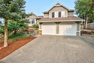 7440 Wembly Ave, Bremerton, WA 98311-3972