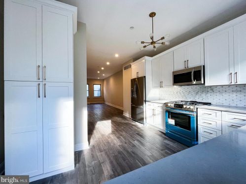 1724 Annin St, Philadelphia PA  19146-3008 exterior