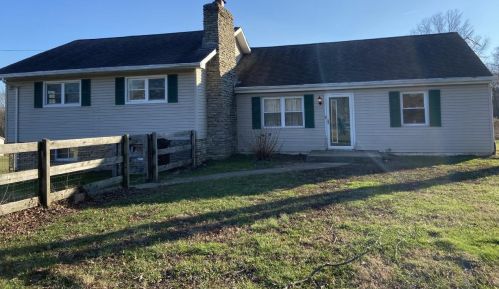 2813 Saltair Maple Rd, Mount Olive, OH 45106-8439