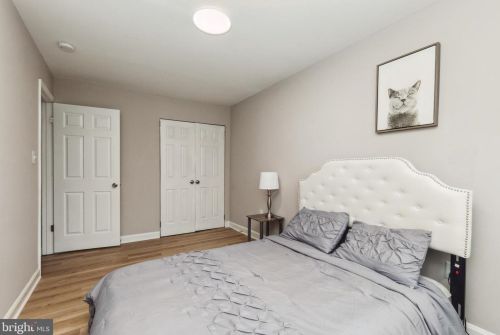 3442 Beale Ct, Woodbridge VA  22193-1702 exterior