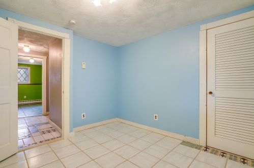 11 Stonewall Rd, Alton NH  03809-5149 exterior