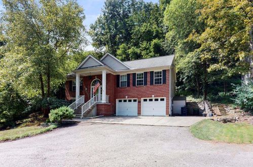 361 River Rd, Newport, KY 41075-2319